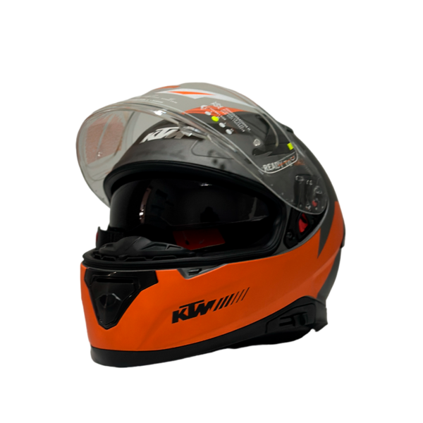 Casco de moto marca KTM vista lateral derecha